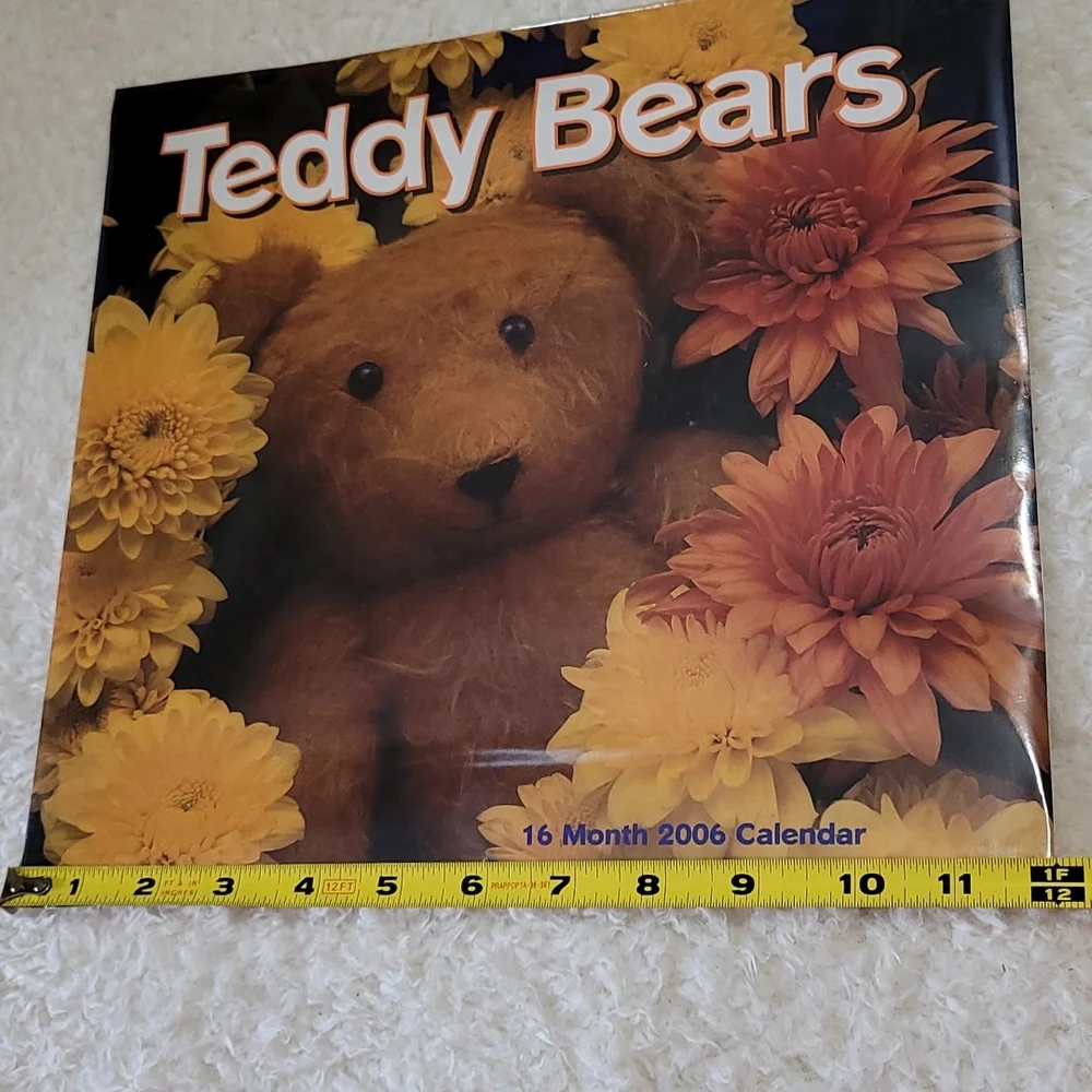 2006 Vintage calendar 16 month leap year publishing teddy bears original wrapper